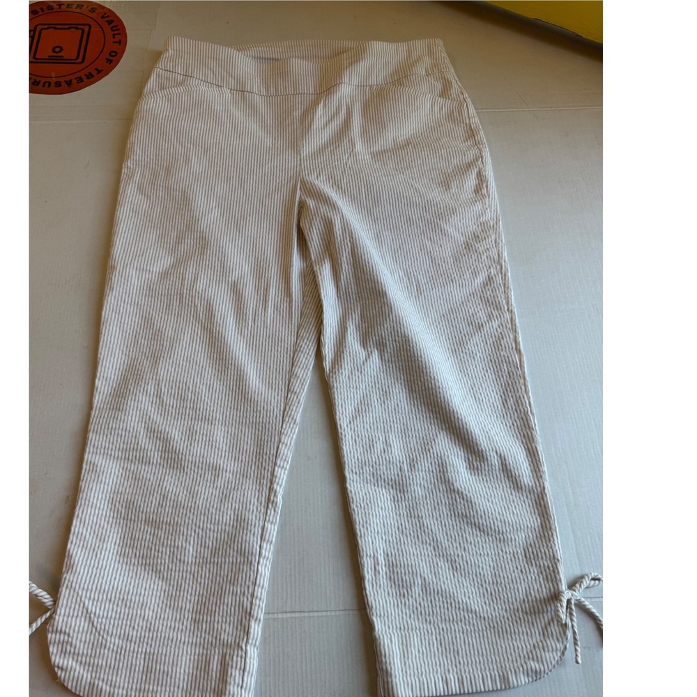 Chicos Perfect Stretch Seersucker Crop Pants Tan White Striped Side Tie Size 1.5